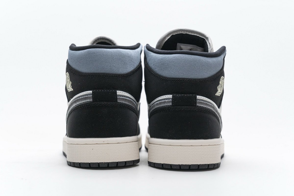 852542-011 Air Jordan 1 Mid SE “Satin Grey”