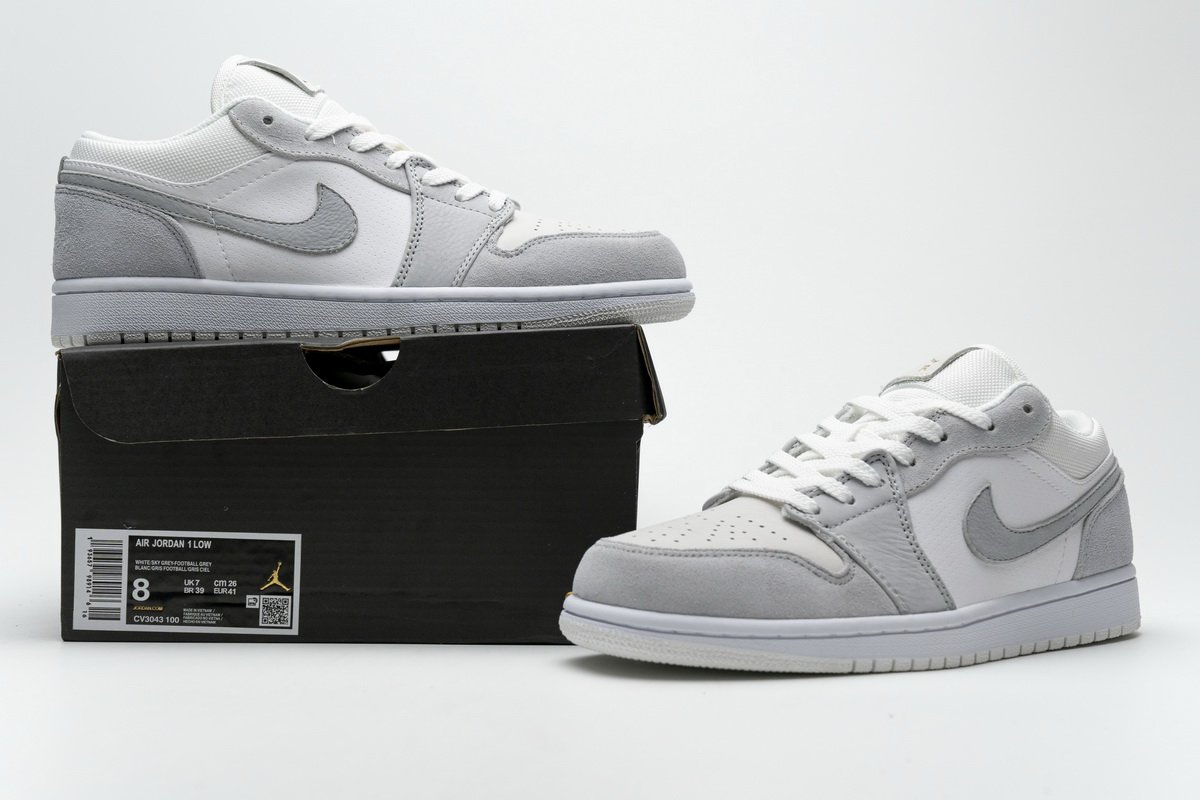 CV3043-100 Air Jordan 1 Low “Paris”