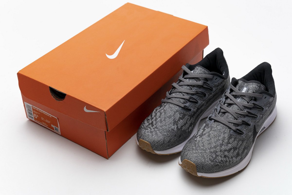 AQ2203-001 Nike Air Zoom Pegasus 36 Grey
