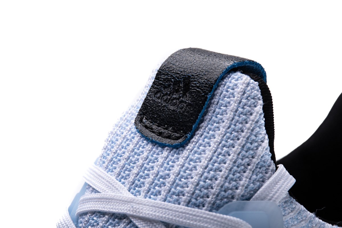 GAME OF THRONES x Ultra Boost “White Walkers”EE3708