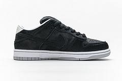 CZ5127-001 Medicom x Nike SB Dunk Low“BE@RBRICK”