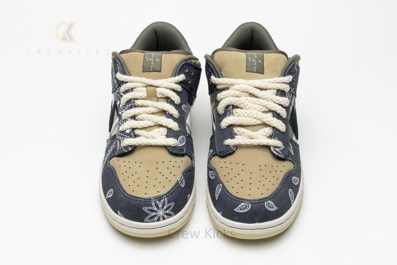 350 Travis Scott x Nike SB Dunk Low