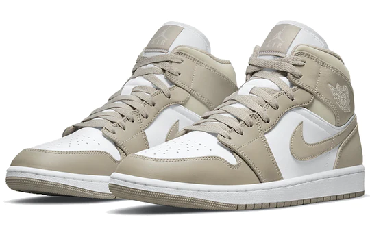 Air Jordan 1 Mid ‘College Grey’